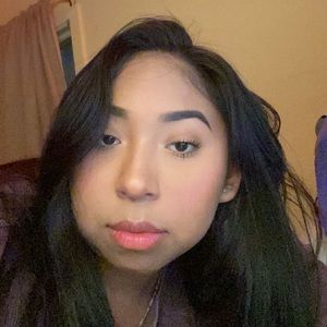 Meet your Posher, Alondra